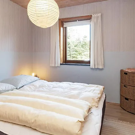 Pot Strandby Xiv * Sønder Ydby